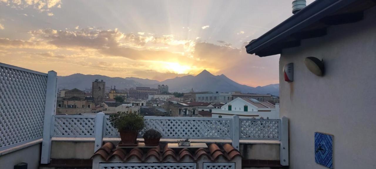Appartamento La Terrazza Di Palermo Esterno foto