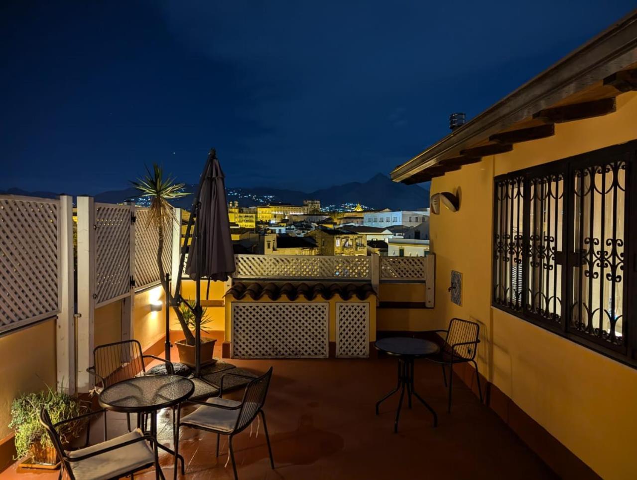 Appartamento La Terrazza Di Palermo Esterno foto